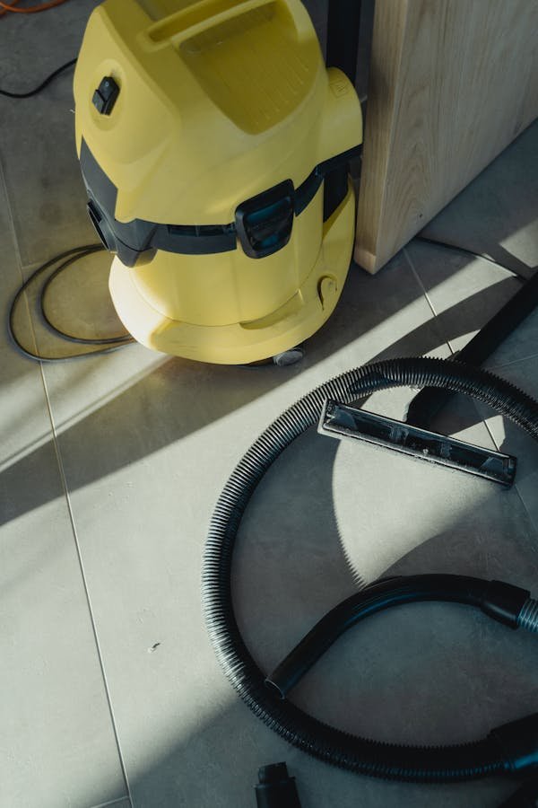 Meilleur aspirateur de chantier : guide d'achat et conseils experts